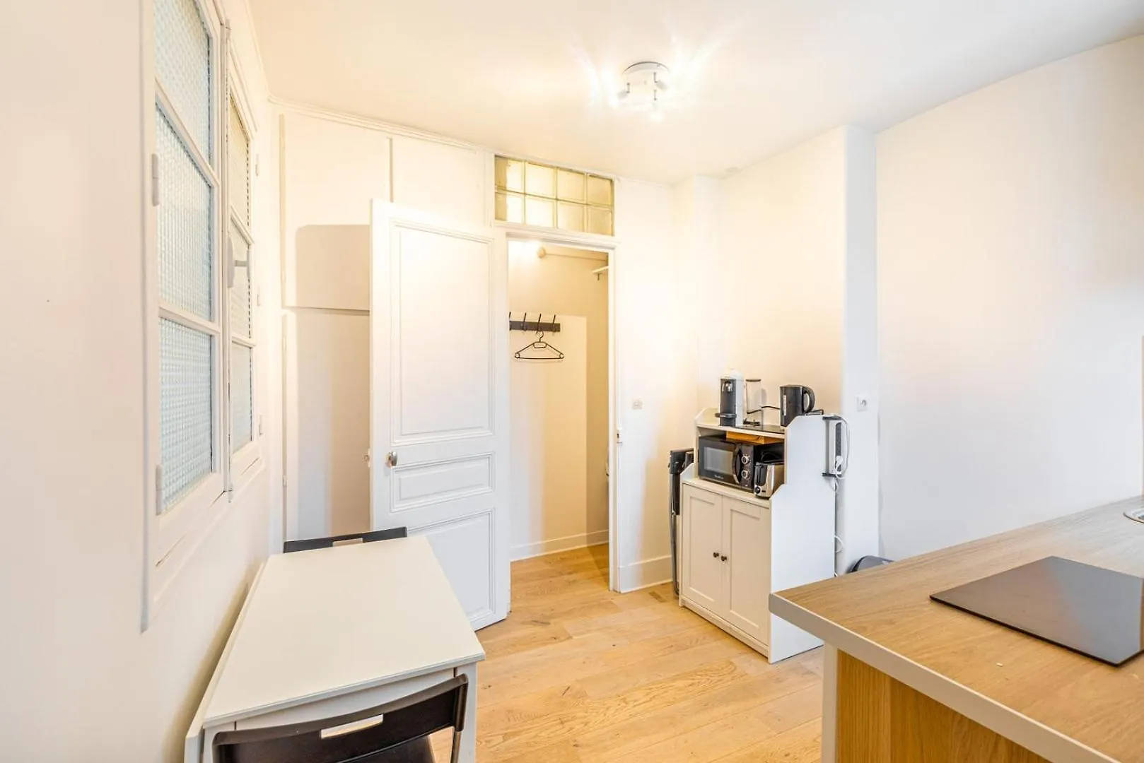 Guestready - Joli Studio Cosy Dans Le 17Eme Arr. Parigi 0*,  Francia