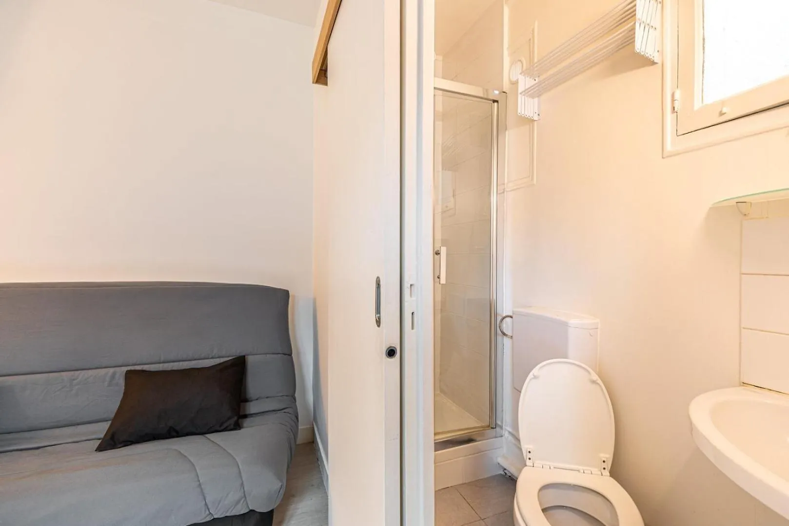 Guestready - Joli Studio Cosy Dans Le 17Eme Arr. Parigi Appartamento