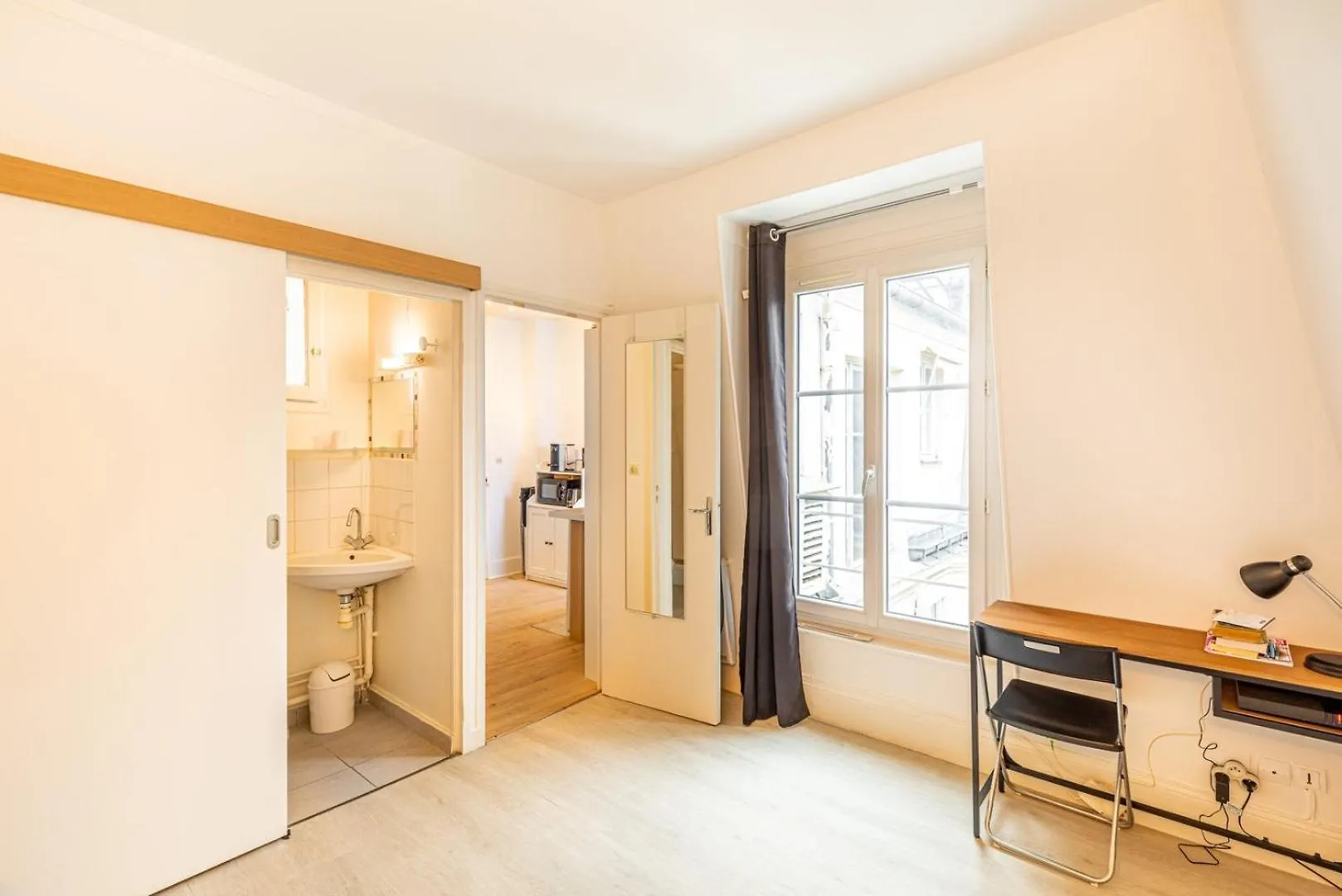 Guestready - Joli Studio Cosy Dans Le 17Eme Arr. Parigi